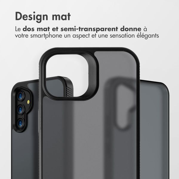 Accezz Coque Givrée Robuste Samsung Galaxy S22 - Noir