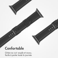 imoshion Bracelet en cuir Classique Apple Watch Series 1 á 9 / SE (38/40/41 mm) | Series 10 (42 mm) - Noir