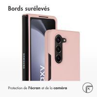 Accezz Coque Liquid Silicone Samsung Galaxy Z Fold 5 - Rose