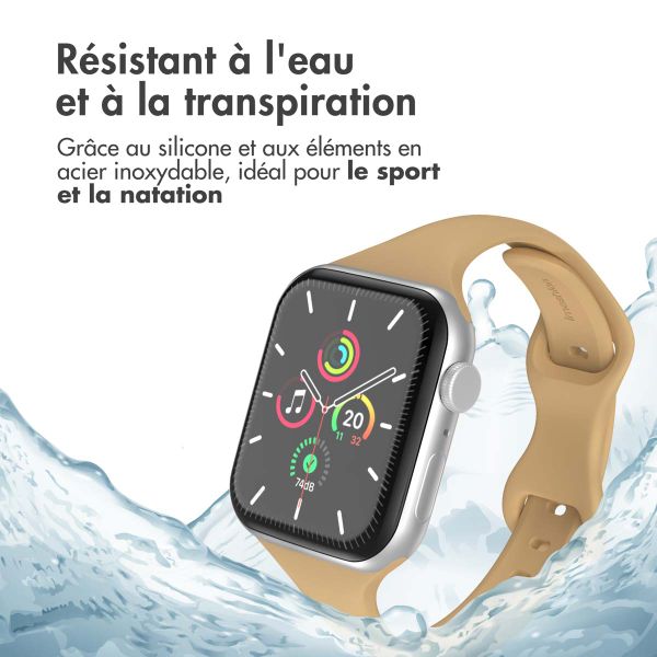 imoshion Bracelet en silicone fin Apple Watch Series 1-10 / SE / Ultra (2) (44/45/46/49 mm) - Noyer