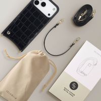 Selencia Coque de télephone Nova Croco avec cordon et porte-cartes Apple iPhone 17 Pro Max - Noir