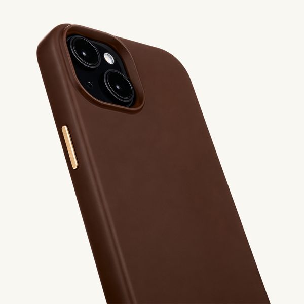 Selencia Coque arrière Rivièra avec MagSafe avec crochets amovibles Apple iPhone 15 - Choco Brown