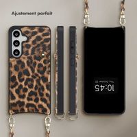Selencia Coque de télephone Nova avec cordon et porte-cartes Samsung Galaxy S24 / S25 - Leopard