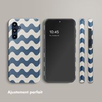 Selencia Coque arrière Vivid Tough Samsung Galaxy A16 - Wave Vibes Classic Blue