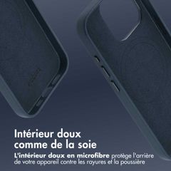 Accezz Coque arrière en cuir avec MagSafe Apple iPhone 15 Pro - Nightfall Blue