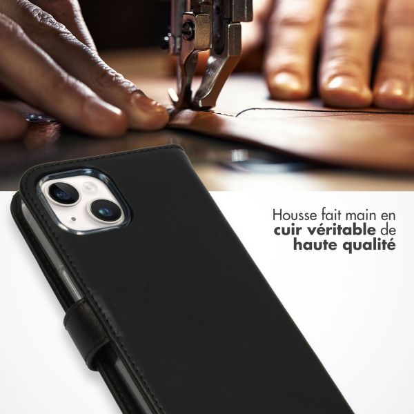 Selencia Étui portefeuille en cuir véritable Apple iPhone 15 Plus - Noir