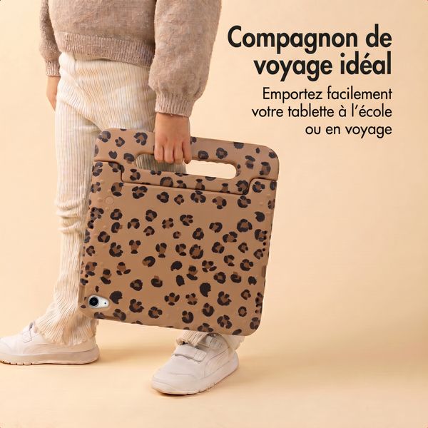 imoshion Coque arrière Kidsproof Design avec poignée Apple iPad 9 (2021) 10.2 pouces / iPad 8 (2020) 10.2 pouces / iPad 7 (2019) 10.2 pouces - Motif panthère