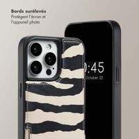 Selencia Coque de télephone Nova avec cordon et porte-cartes Apple iPhone 15 Pro Max - Zazzy Zebra