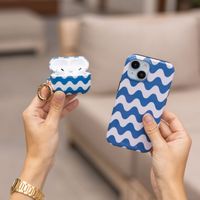 Selencia Coque Vivid  Apple Airpods 4 - Wave Vibes Classic Blue