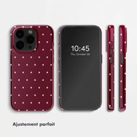 Selencia Coque arrière Vivid Apple iPhone 15 Pro - Happy Dots Burgundy