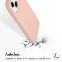 Accezz Coque Liquid Silicone iPhone 13 - Rose