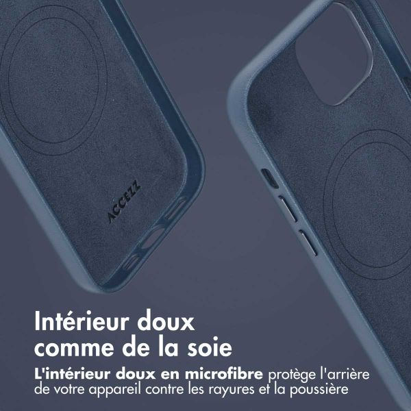 Accezz Étui de télephone portefeuille en cuir 2-en-1 avec MagSafe Apple iPhone 15 - Nightfall Blue