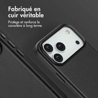 Accezz Coque arrière en cuir avec MagSafe Apple iPhone 17 Pro Max - Onyx Black