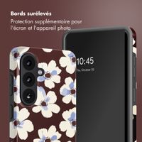 Selencia Coque arrière Vivid avec MagSafe Samsung Galaxy S26 - Choco Flower Pop