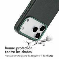Accezz Coque arrière en cuir avec MagSafe Apple iPhone 17 Pro Max - Cedar Green