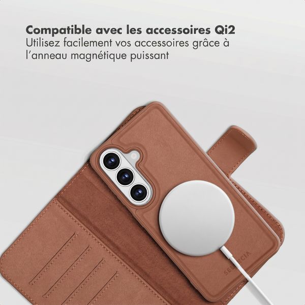 Selencia Étui portefeuille amovible Olyn avec MagSafe Samsung Galaxy S26 - Marron