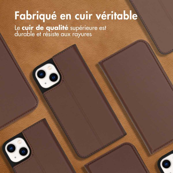 Accezz Étui de télephone Slim Folio en cuir de qualité supérieure Apple iPhone 14 - Marron