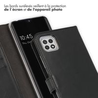 Selencia Étui de téléphone portefeuille en cuir véritable Galaxy A22 (5G) - Noir