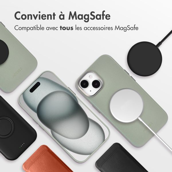 Accezz Coque arrière en cuir avec MagSafe Apple iPhone 15 - Light Grey
