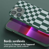 Selencia ﻿Coque design en silicone avec cordon amovible iPhone 13 Pro - Irregular Check Green