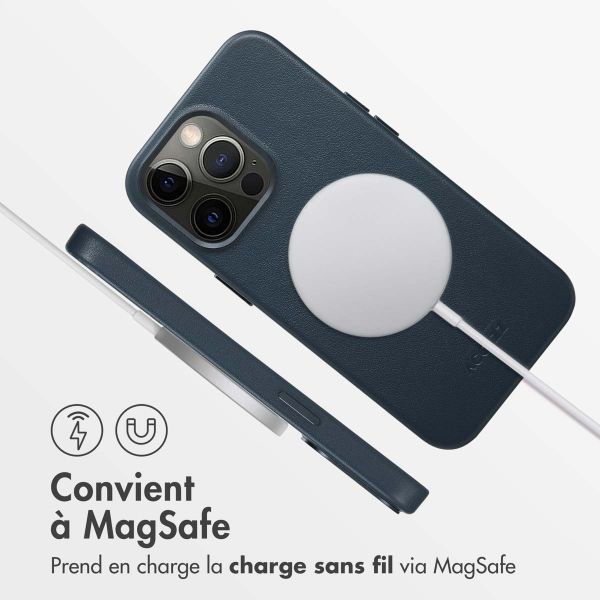 Accezz Coque arrière en cuir avec MagSafe iPhone 13 Pro - Nightfall Blue