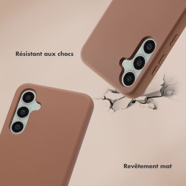 Selencia Coque avec dragonne de luxe Samsung Galaxy S23 FE - Marron