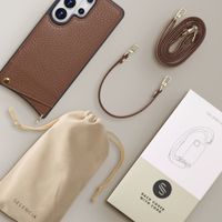 Selencia Coque de télephone Nova avec cordon et porte-cartes Samsung Galaxy S26 Ultra - Mocha Brown