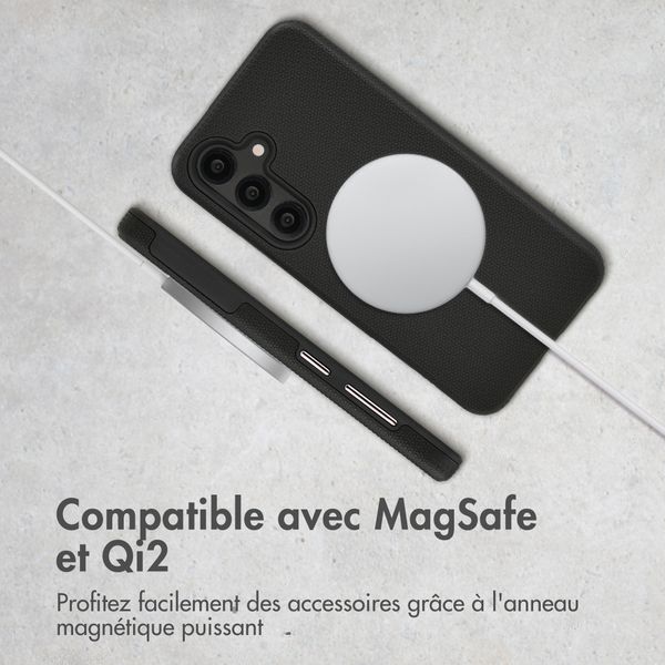 Accezz Coque Tough avec MagSafe Samsung Galaxy S25 - Noir