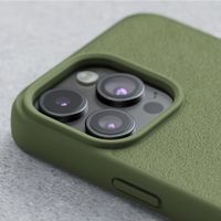 Njorð Collections Coque daim Comfort+ MagSafe iPhone 15 - Olive