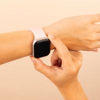 imoshion Bracelet en silicone⁺ Apple Watch Series 1 t/m 9 / SE (38/40/41 mm) | Series 10 / 11 (42 mm) - Taille S/M - Sand Pink