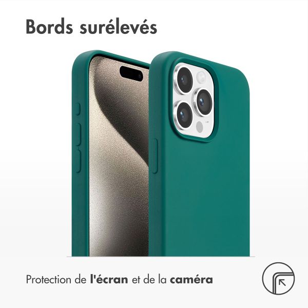 Accezz Coque Liquid Silicone avec MagSafe iPhone 15 Pro Max - Forest Green