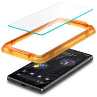 Spigen Protection d'écran en verre trempé GLAStR Fit + Applicator 2-pack Google Pixel 7a