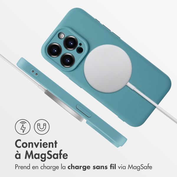 imoshion Coque Couleur avec MagSafe iPhone 15 Pro - Smoke Green