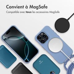 imoshion Coque arrière Color avec cordon amovible et MagSafe Apple iPhone 16 Pro - Ash Blue