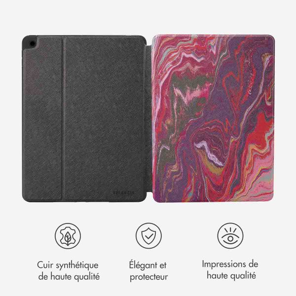 Selencia Coque tablette Vivid Apple iPad 9 (2021) 10.2 pouces / iPad 8 (2020) 10.2 pouces / iPad 7 (2019) 10.2 pouces - Marble Plum