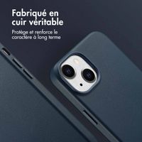 Accezz Coque arrière en cuir avec MagSafe Apple iPhone 14 - Nightfall Blue