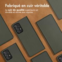 Accezz Étui de téléphone Slim Folio en cuir de qualité supérieure Samsung Galaxy A52(s) (5G/4G) - Vert