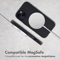 Accezz Coque Tough avec MagSafe Apple iPhone 13 - Noir