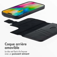 Accezz Étui de télephone portefeuille en cuir 2-en-1 avec MagSafe Apple iPhone 16 Pro - Onyx Black