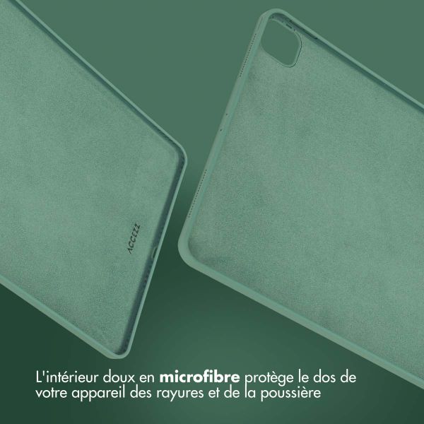 Accezz Coque Liquid Silicone avec porte-stylet iPad Pro 12.9 (2022) / Pro 12.9 (2021) / Pro 12.9 (2020) - Vert foncé