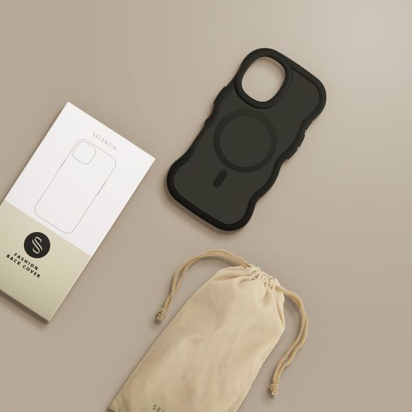 Selencia Coque arrière Wavy avec MagSafe Apple iPhone 16 - Noir