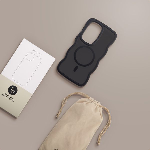 Selencia Coque arrière Wavy avec MagSafe Samsung Galaxy S25 Ultra - Noir