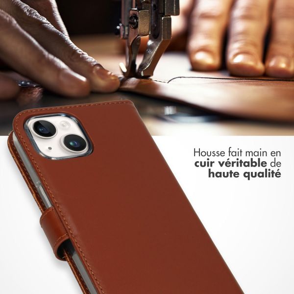 Selencia Étui portefeuille en cuir véritable Apple iPhone 15 Plus - Marron clair