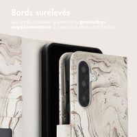 imoshion Étui de télephone portefeuille Design Samsung Galaxy A36 - Sandy Marble