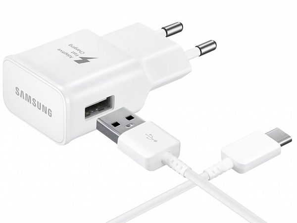 Samsung Adaptateur de charge rapide 15 W + câble USB-C vers USB