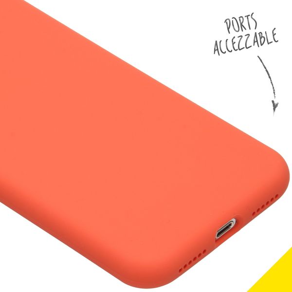 Accezz Coque Liquid Silicone Apple iPhone X / Xs - Nectarine