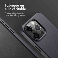 Accezz Coque arrière en cuir avec MagSafe Apple iPhone 15 Pro - Onyx Black