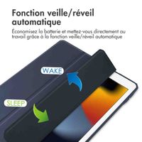 imoshion Coque tablette rigide Trifold Apple iPad 9 (2021) 10.2 pouces / iPad 8 (2020) 10.2 pouces / iPad 7 (2019) 10.2 pouces - Bleu foncé