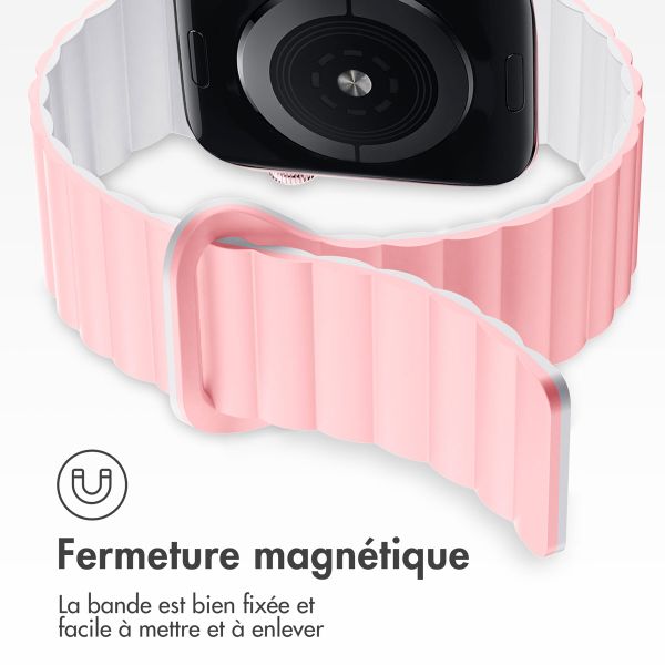 imoshion Bracelet en silicone magnétique Apple Watch Series 1 t/m 11 / SE / Ultra (44/45/46/49 mm) - Roze & Wit / Pink & White