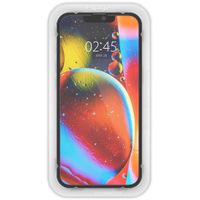 Spigen Protection d'écran en verre trempé AlignMaster Cover 2 Pack Apple iPhone 13 / 13 Pro - Noir